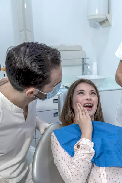 Best Emergency Gum Pain Relief  in , CA